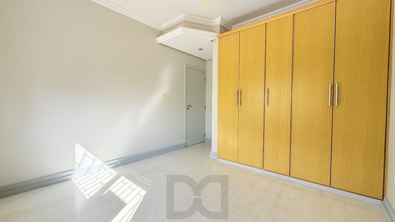 Apartamento de 3 dormitórios,1 suíte, 1 vaga, elevador no bairro Jardim Lindóia — foto 17
