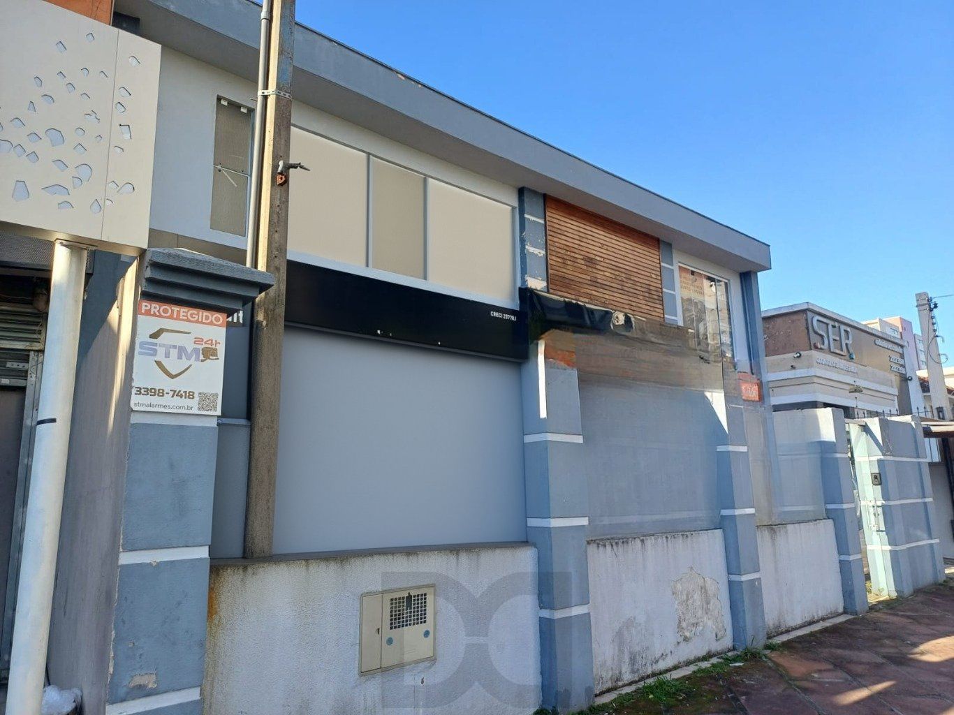 Casa com 3 quartos, 3 banheiros, 300m² e 8 vagas no Menino Deus. — foto 31