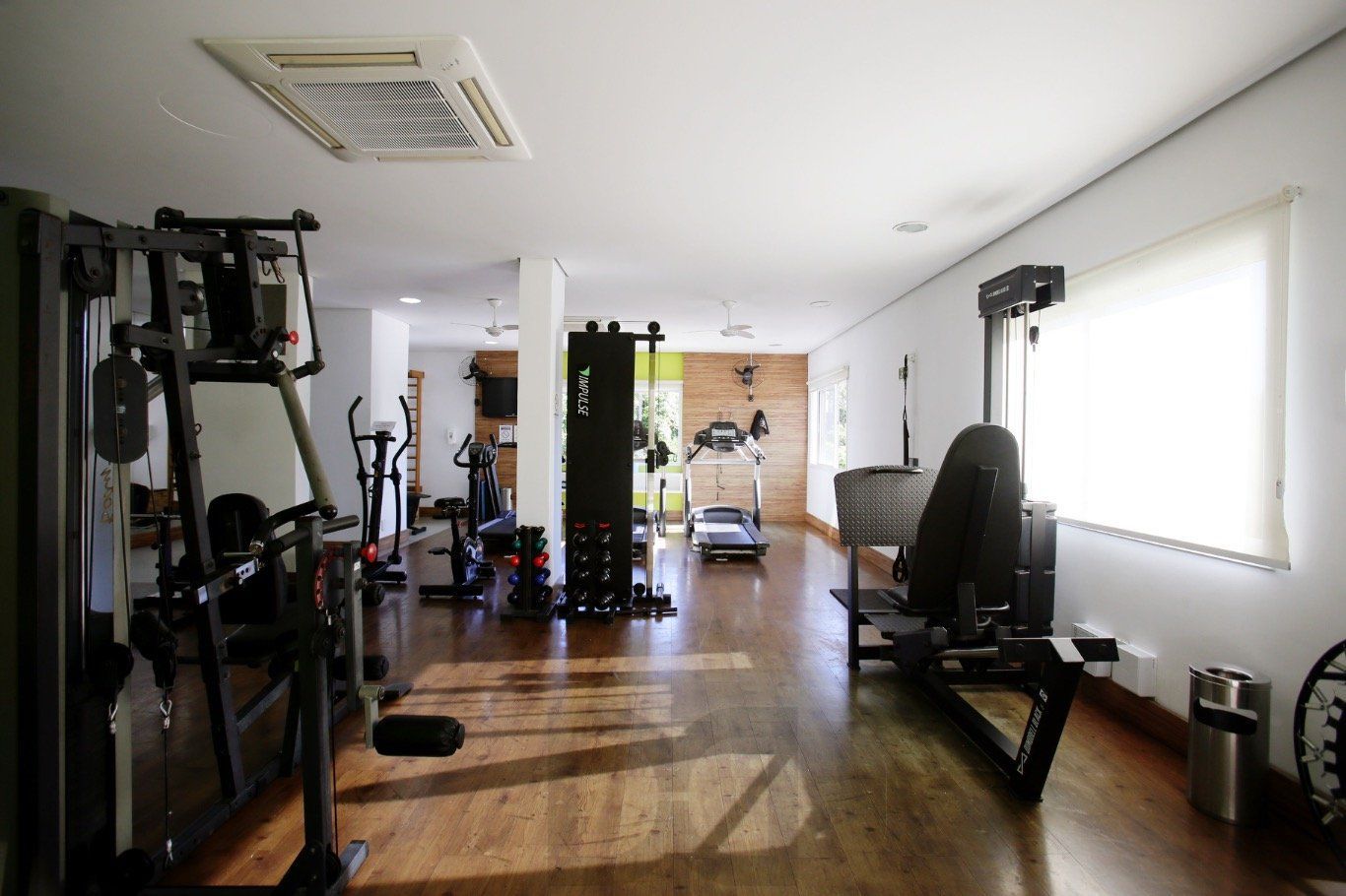 Apartamento 2 Dormitórios com Elevador e 2 Vagas à Venda no Jardim Carvalho — foto 23