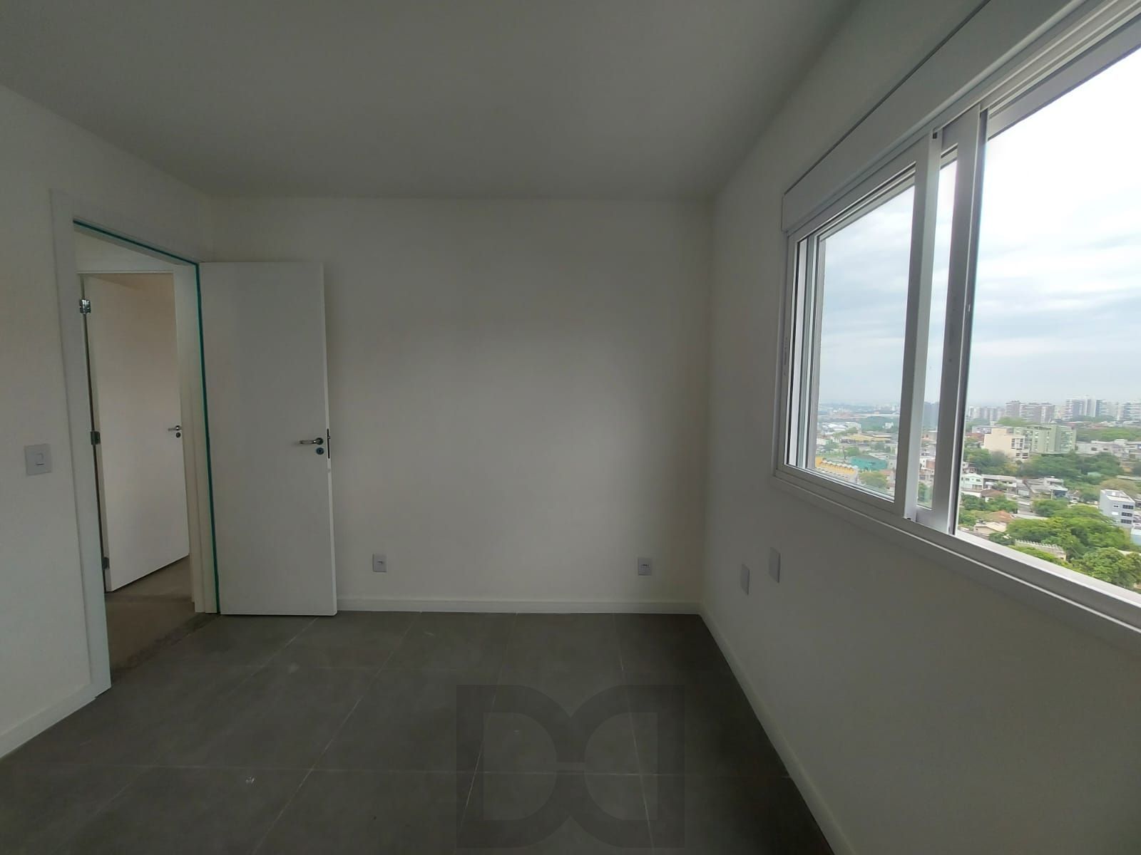 Apartamento de 2 quartos, suíte, elevador e 1vaga no bairro Jardim Sabará — foto 31