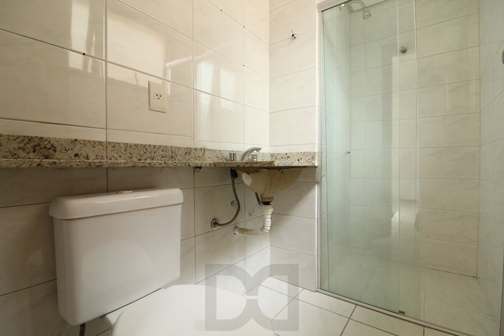 Apartamento com 2 quartos, 1 suíte e 1 vaga e elevador no Bairro Bom Fim. — foto 14