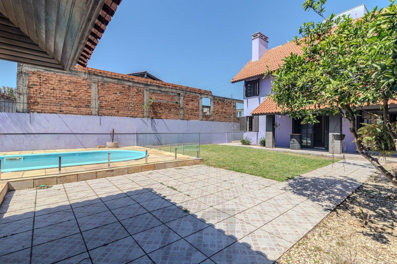 Casa com 3 quartos, vaga, piscina, Juncker e com patio no Jardim Planalto — foto 40