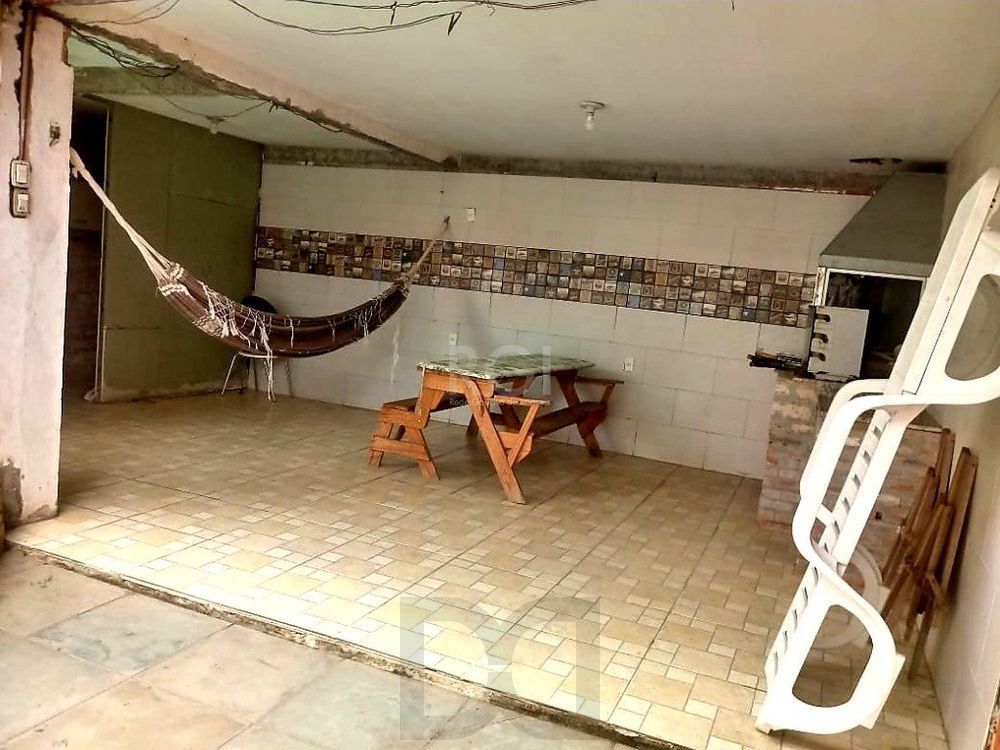 Casa com piscina 3 dormitórios e 2 Costa e Silva Zona Norte de Porto Alegre — foto 10