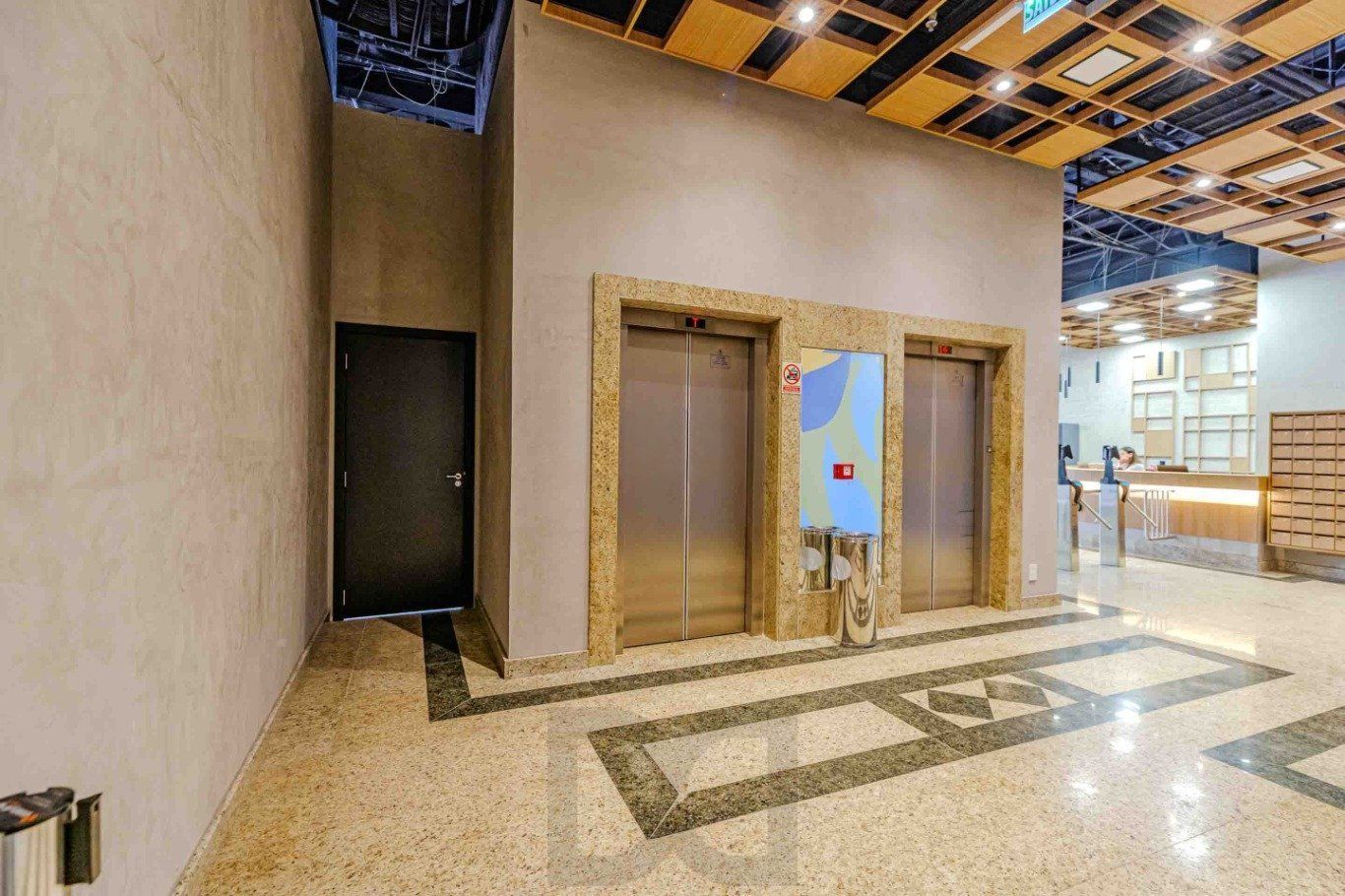 Sala comercial, 2 vagas, elevador e restaurante no bairro Praia de Belas — foto 29