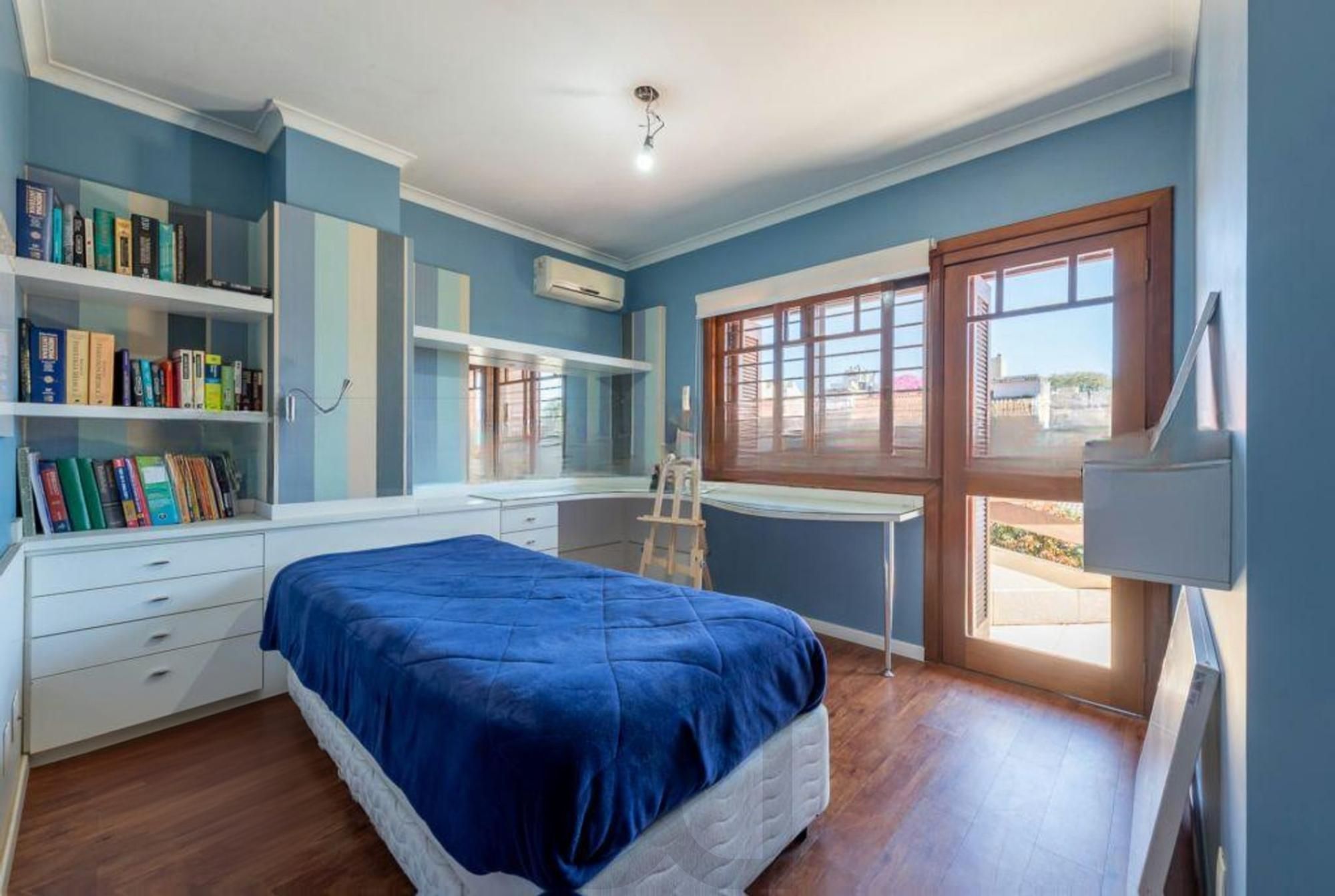 Casa com 5 dormitórios, 2 suítes, 2 vagas e 360m² à venda no Jardim Itu Sabará. — foto 20