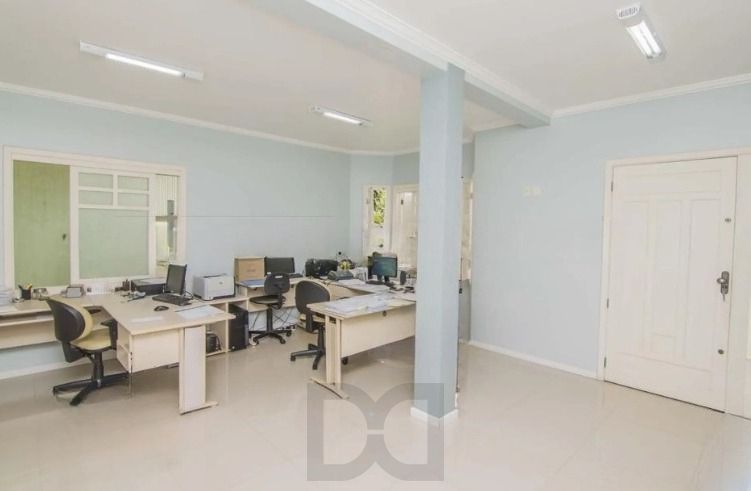 Casa 4 quartos, 4 suítes, 4 vagas e pátio com piscina no Bairro Vila Ipiranga — foto 4