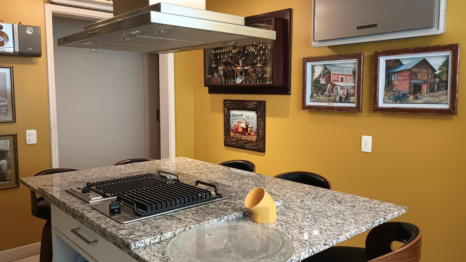 Apartamento de 3 quartos, elevador no bairro Jardim Botânico Porto Alegre. — foto 11