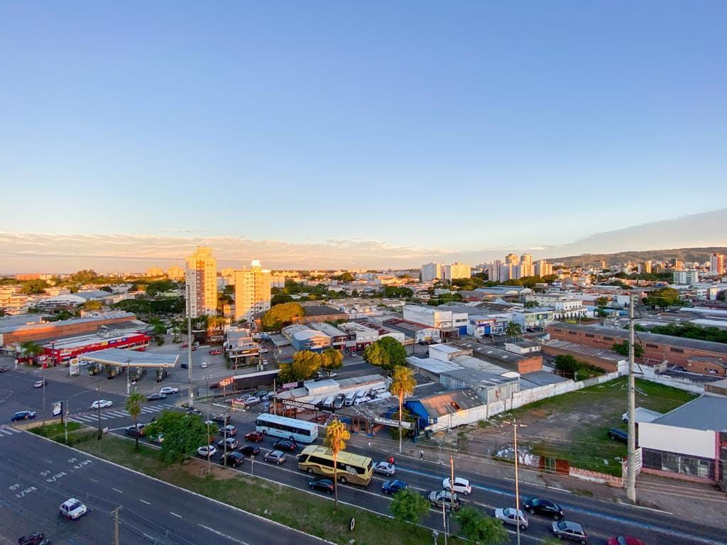 Apartamento com 2 quartos, 1 vaga, sacada e elevador no bairro São Sebastião — foto 10