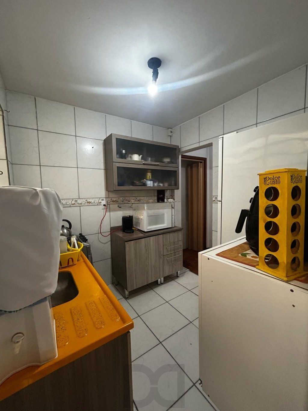 Apartamento à venda terreo com pátio e 2 dormitórios no bairro Menino Deus — foto 4