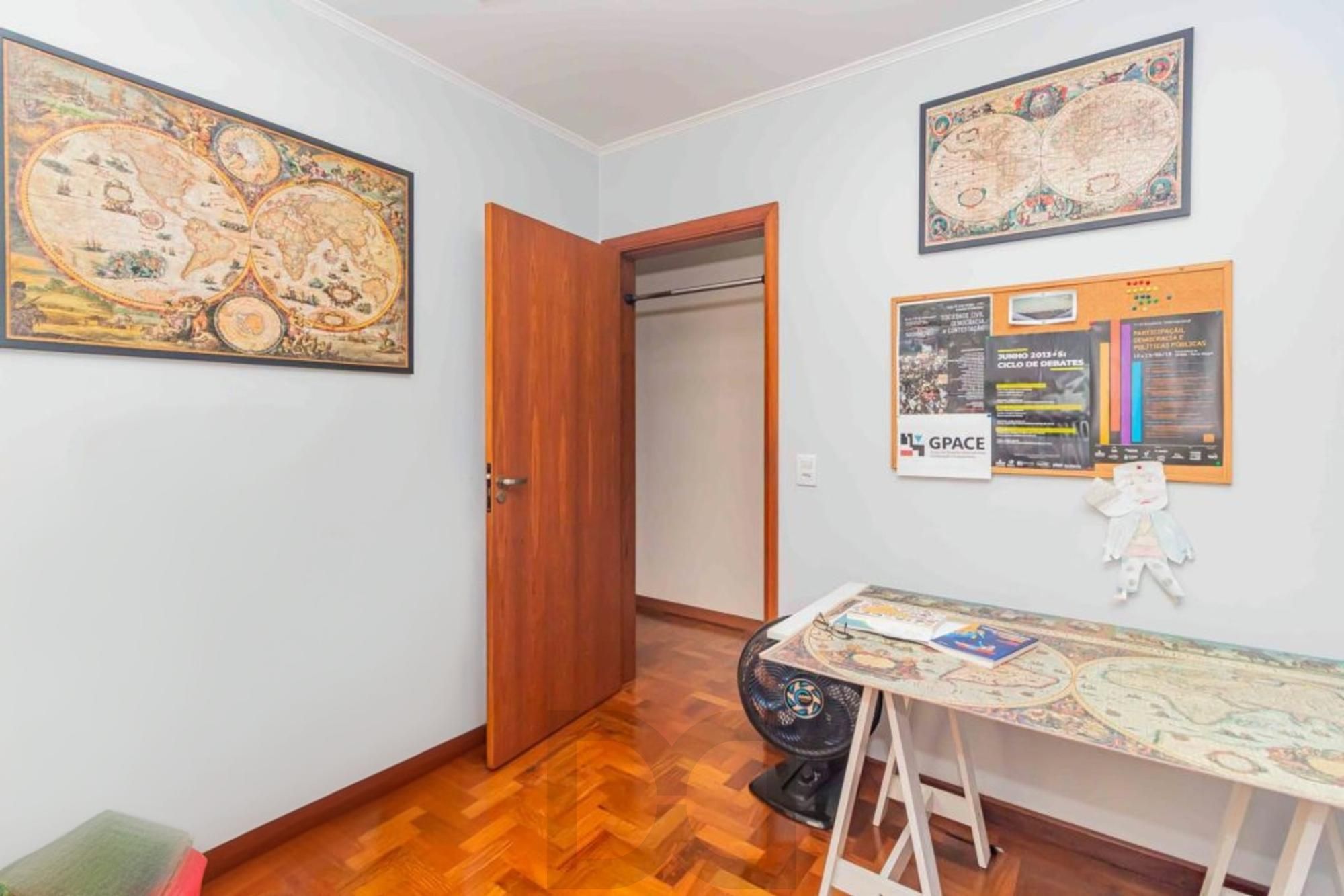 Apartamento 3 quartos, 1 suíte, 2 vagas no Petrópolis. — foto 16