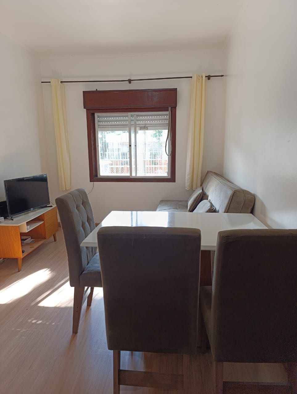 Apartamento térreo de 2 quartos e 1 vaga no bairro São Sebastião — foto 3