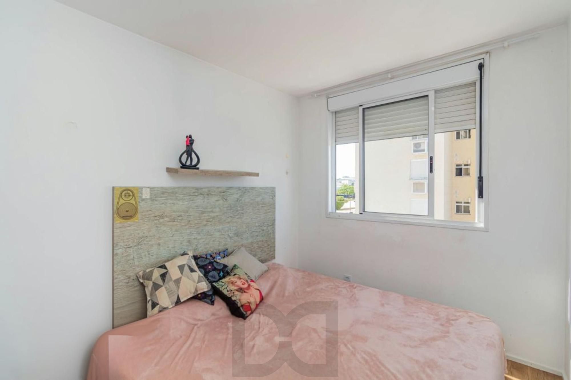 Apartamento com 3 quartos, elevador, sacada e 1 vaga Sarandi. — foto 14