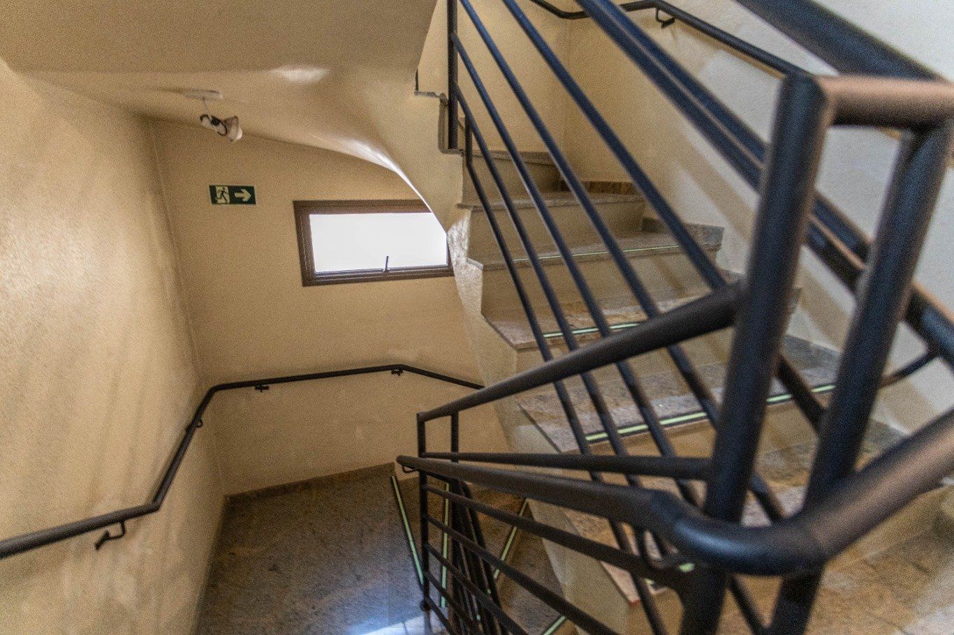 Apartamento com 2 dormitórios (1 suíte) e 1 vaga no Bairro Bela Vista — foto 5
