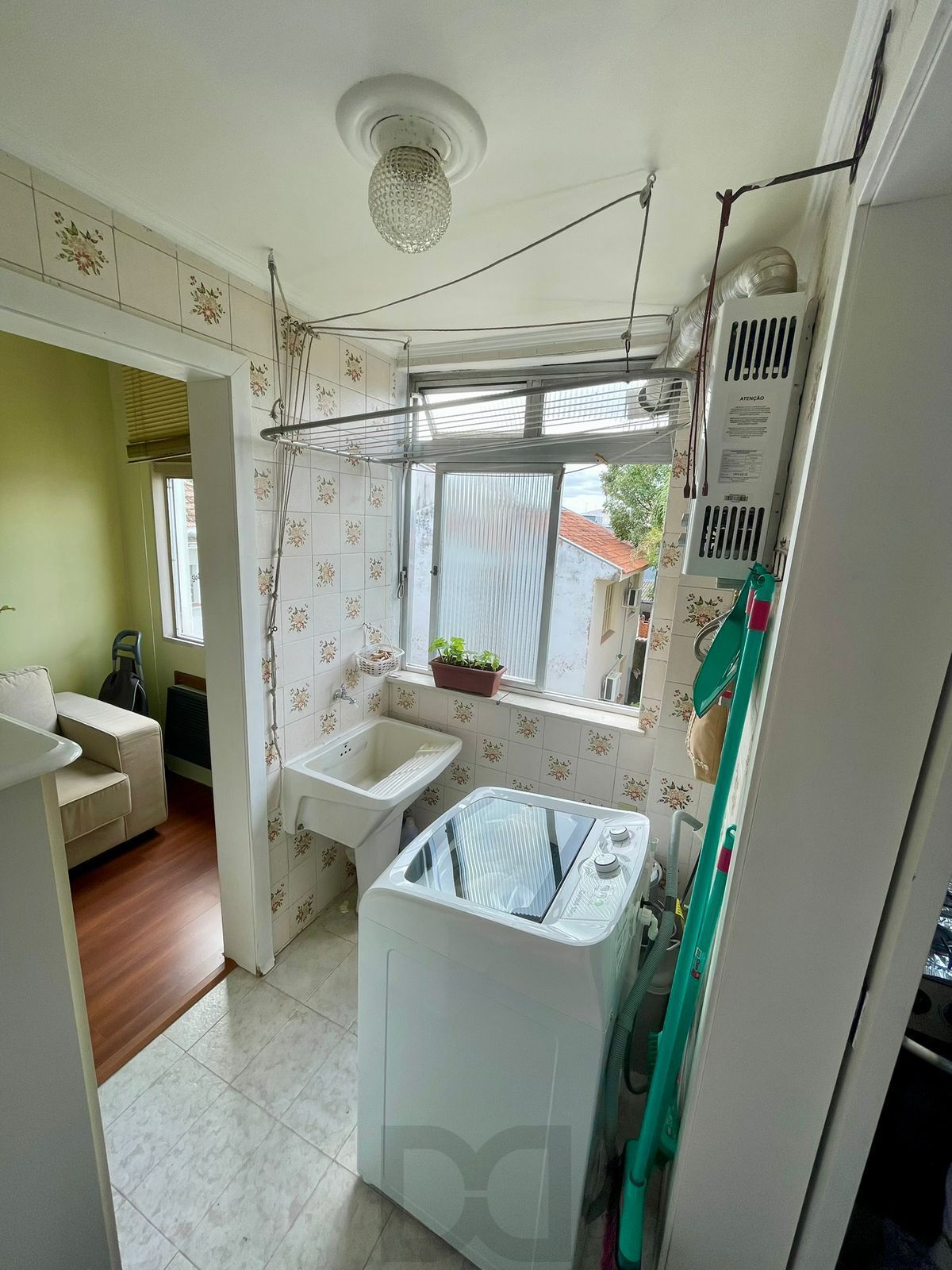 Apartamento de 3 quartos e 1 vaga no bairro São João. — foto 8