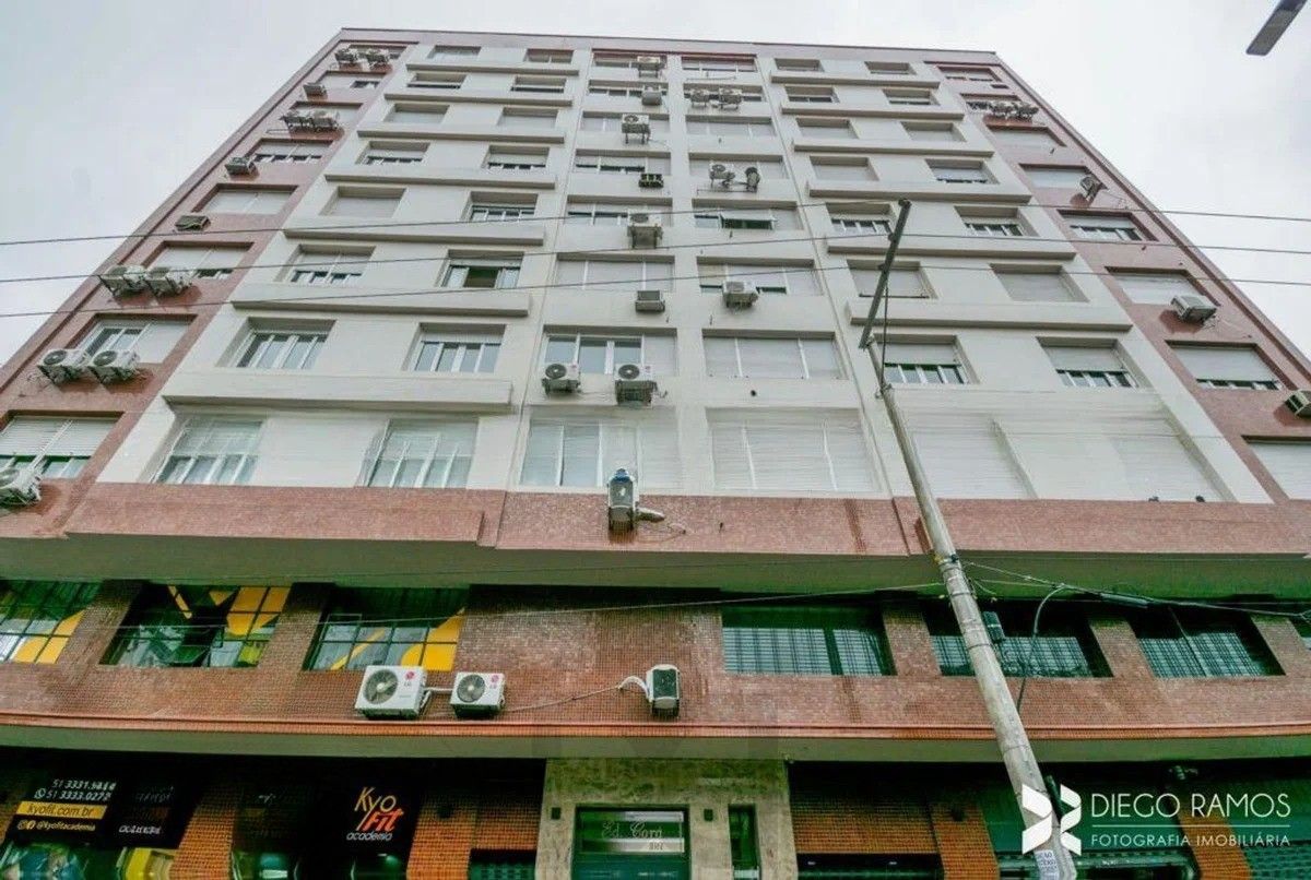 Apartamento Mobiliado com 4 Quartos e 2 Suítes Elevador e Vaga no Centro — foto 6