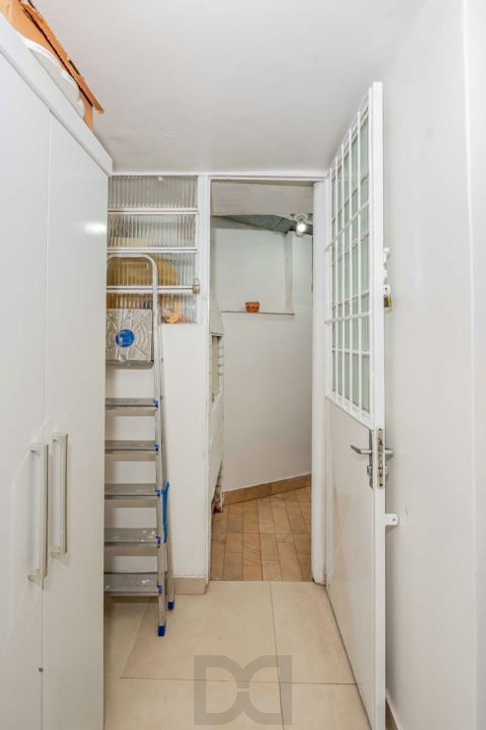Apartamento Garden, 3 dormitórios, 1 suíte, 1 vaga, churrasqueira no bairro Santana. — foto 22