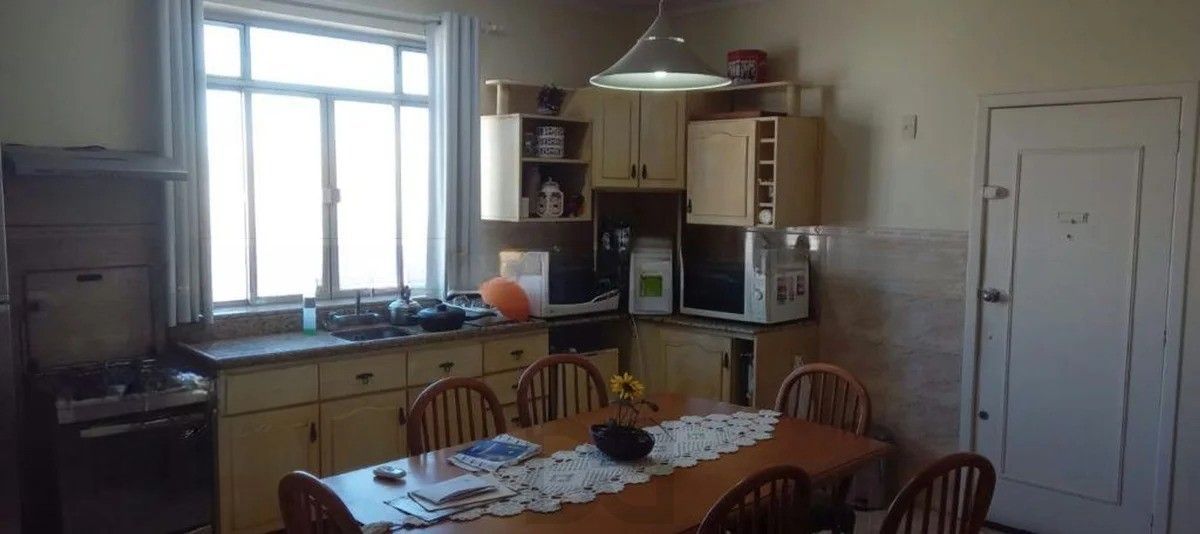 Apartamento Mobiliado com 4 Quartos e 2 Suítes Elevador e Vaga no Centro — foto 4