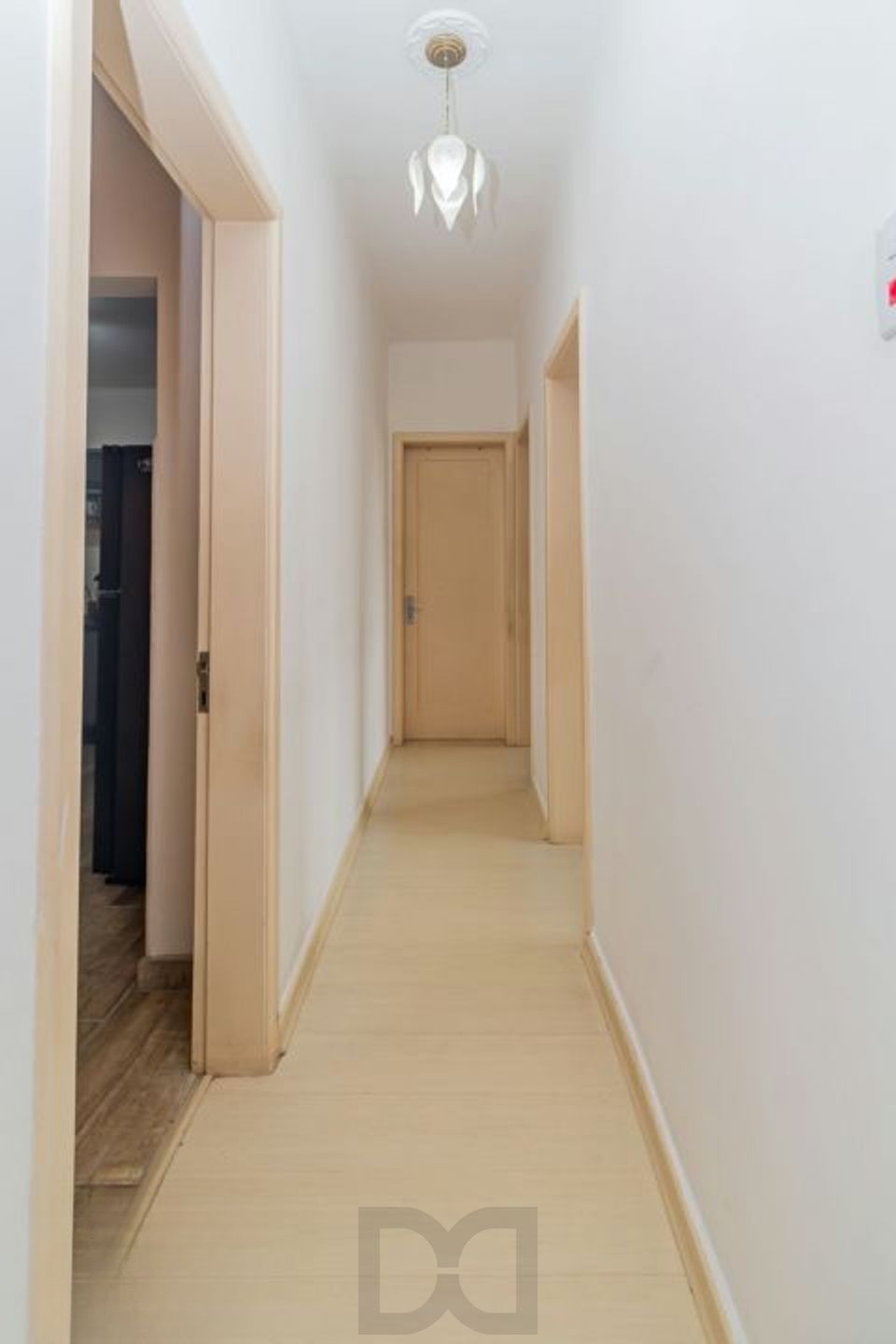 Apartamento semi mobiliado 2 dormitórios bairro Petrópolis — foto 11