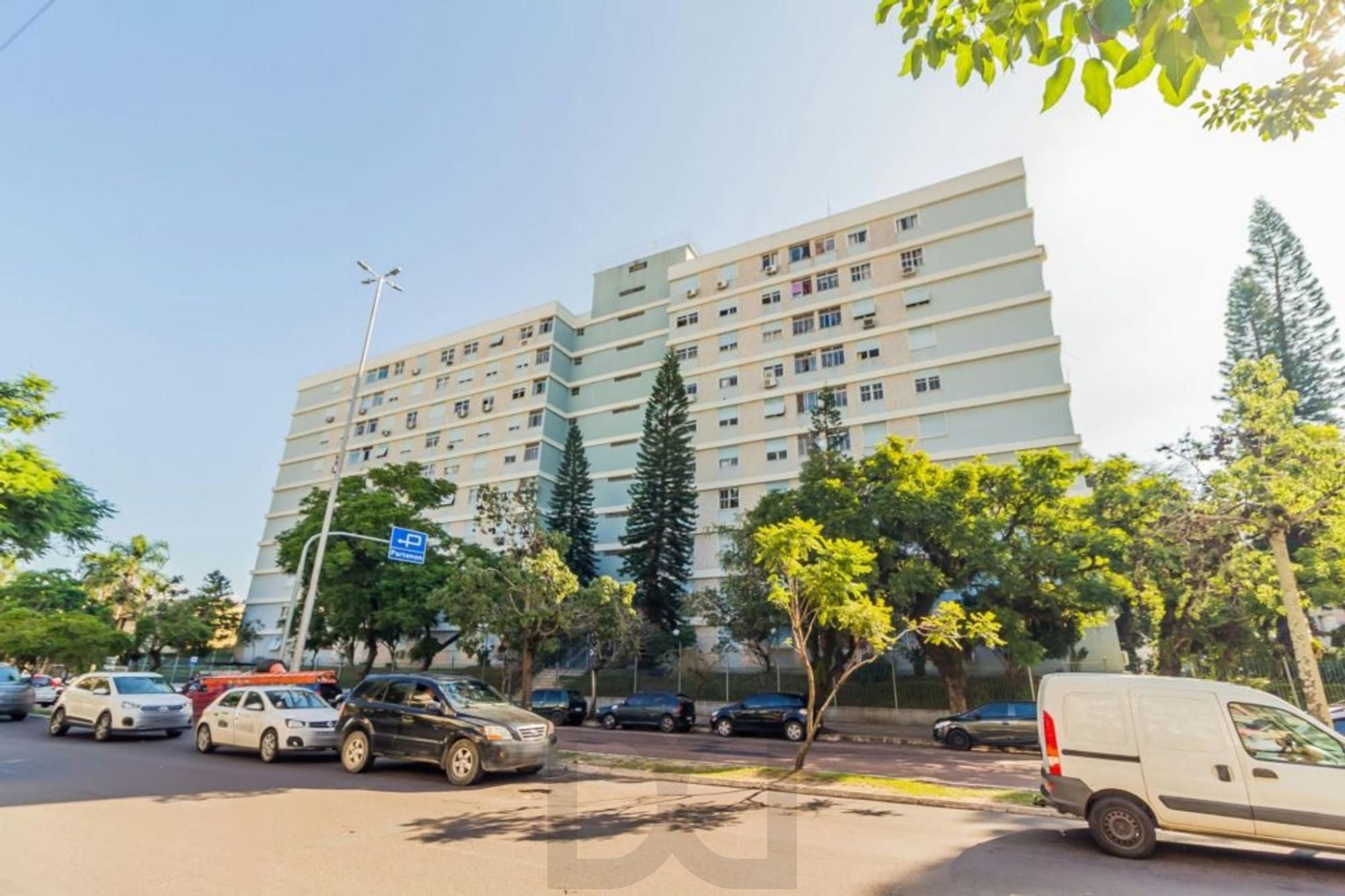 Apartamento 2 Dormitórios com Elevador à Venda na Azenha – Porto Alegre — foto 21