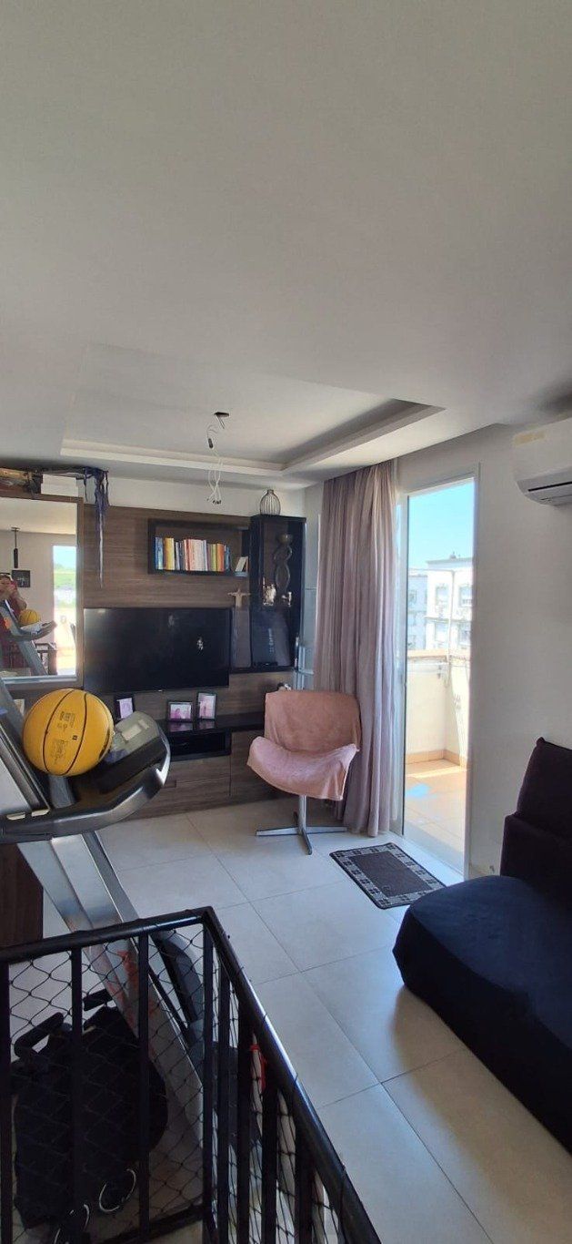 Cobertura com 3 quartos, 2 Vagas de garagem No Bairro Cavalhada. — foto 4
