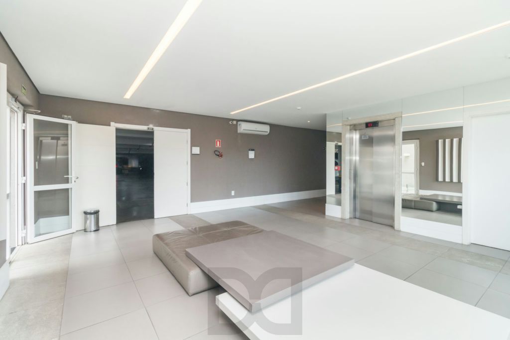 Apartamento com 3 quartos, vaga de garagem e elevador no Bairro Sao sebastiao — foto 38