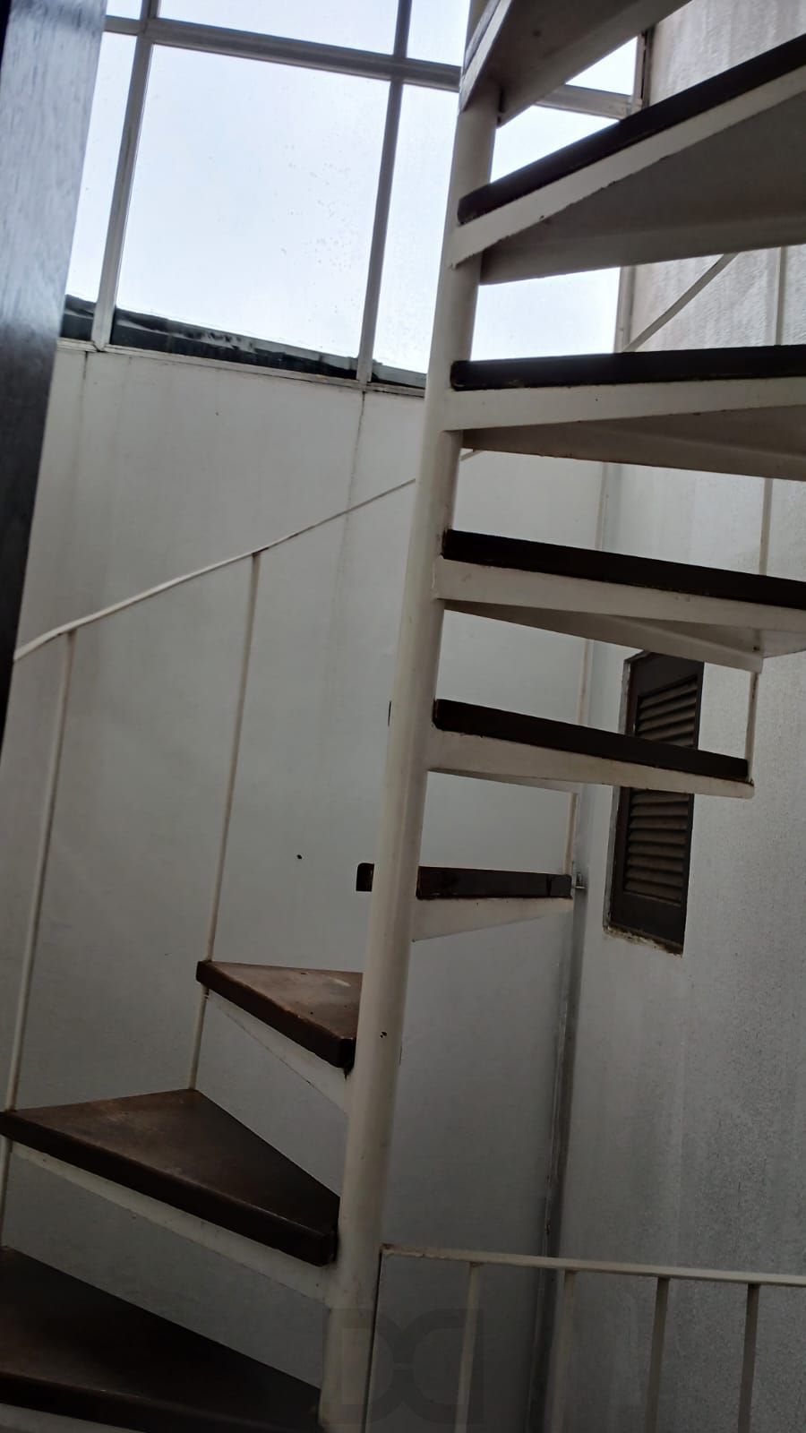 Casa de 3 dormitórios, 1 suíte, 2 vagas, churrasqueira e pátio no Navengantes. — foto 25