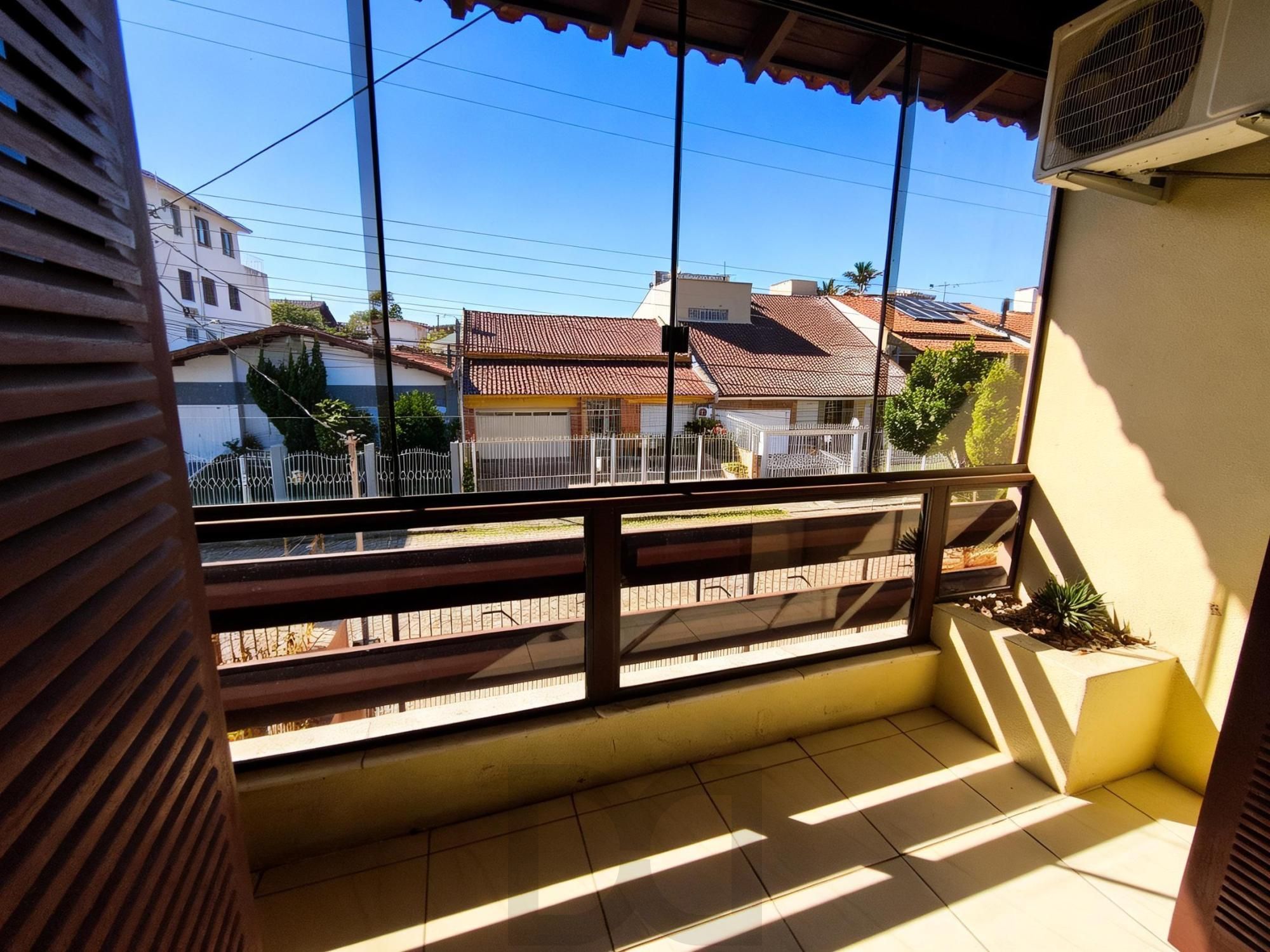 Casa com 4 quartos, piscina, vaga, churrasqueira e Sacada no bairro Jardim Itu — foto 22