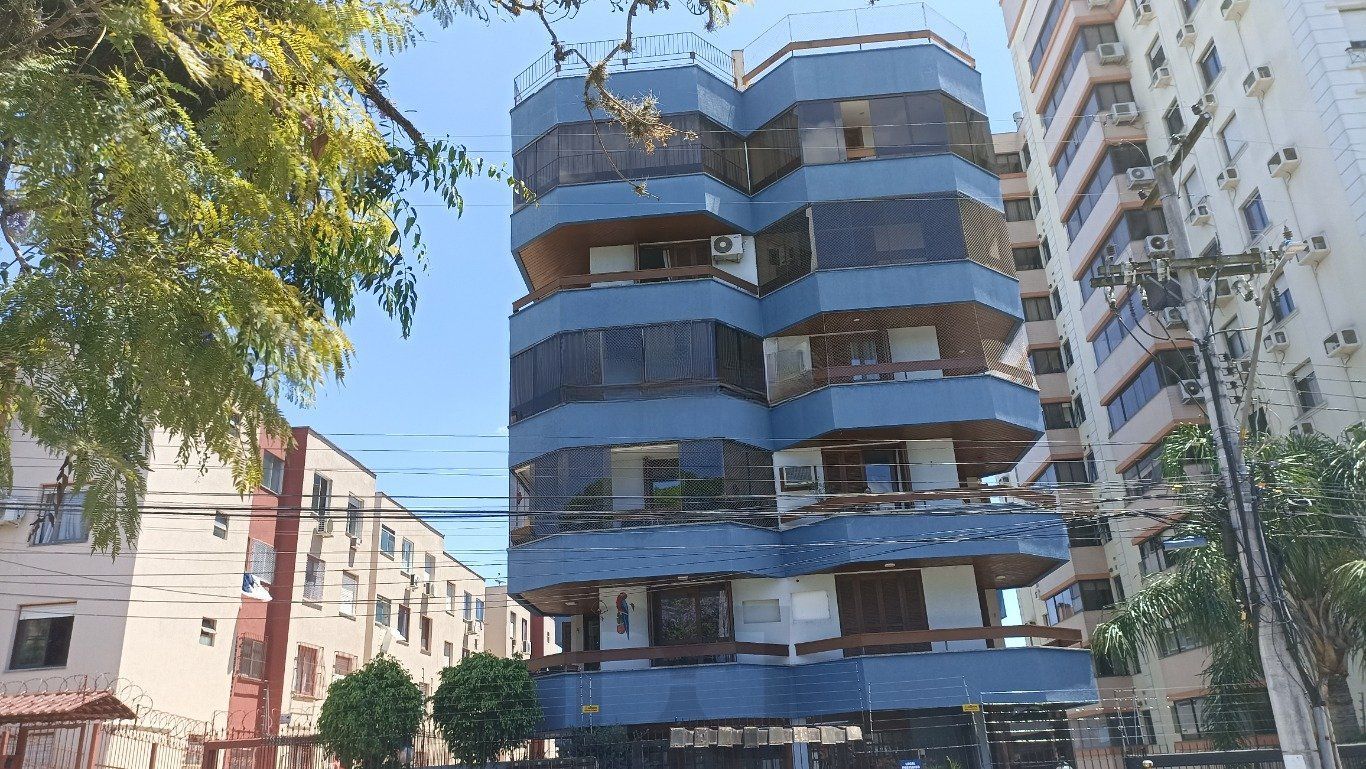 Apartamento com 2 quartos, 1 vaga com elevador na Vila Ipiranga — foto 1