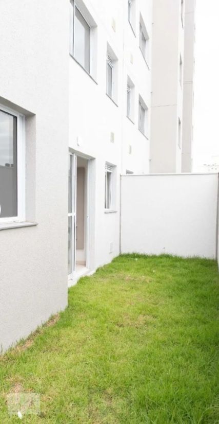 Apartamento Térreo Semi Mobiliado com Amplo Pátio Privativo – Porto Alegre — foto 3