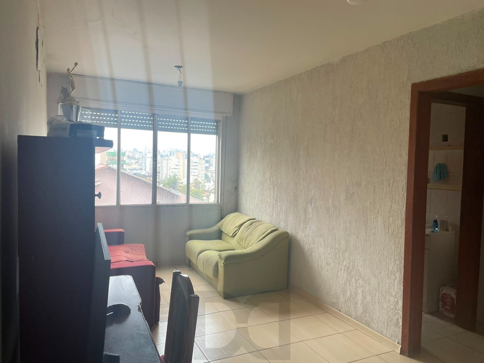 Apartamento com 2 quartos, 1dep. Empregada e sol da manha no bairro Partenon — foto 8