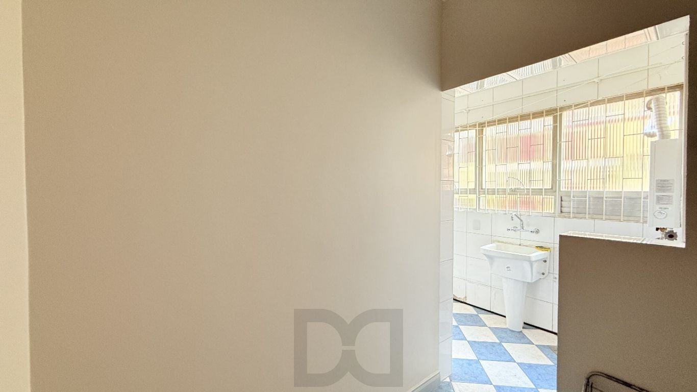 Apartamento de 3 dormitórios,1 suíte, 1 vaga, elevador no bairro Jardim Lindóia — foto 14