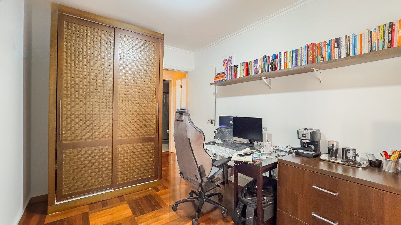 Cobertura com 3 quartos (2 suítes) e 2 vagas de garagem no Bairro Petrópolis — foto 23