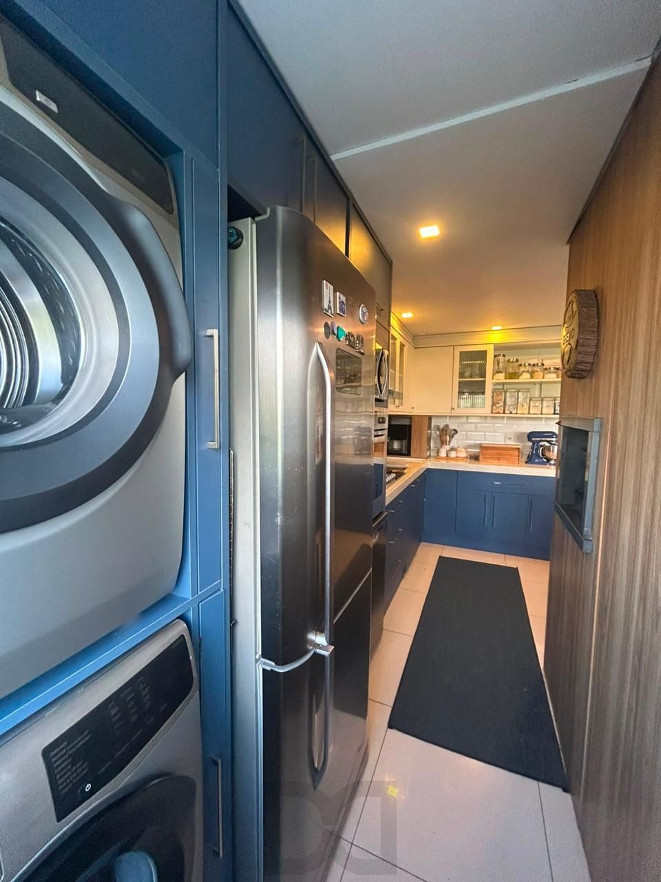 Apartamento com 3 quartos, 1 suíte, 2 vagas e elevador no bairro Petrópolis — foto 11