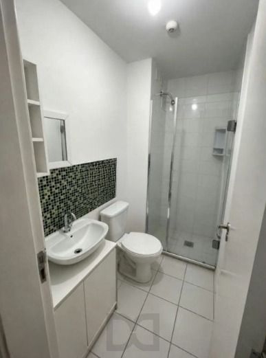 Apartamento de 3 quartos, elevador e 1 vaga no bairro Cristal. — foto 8