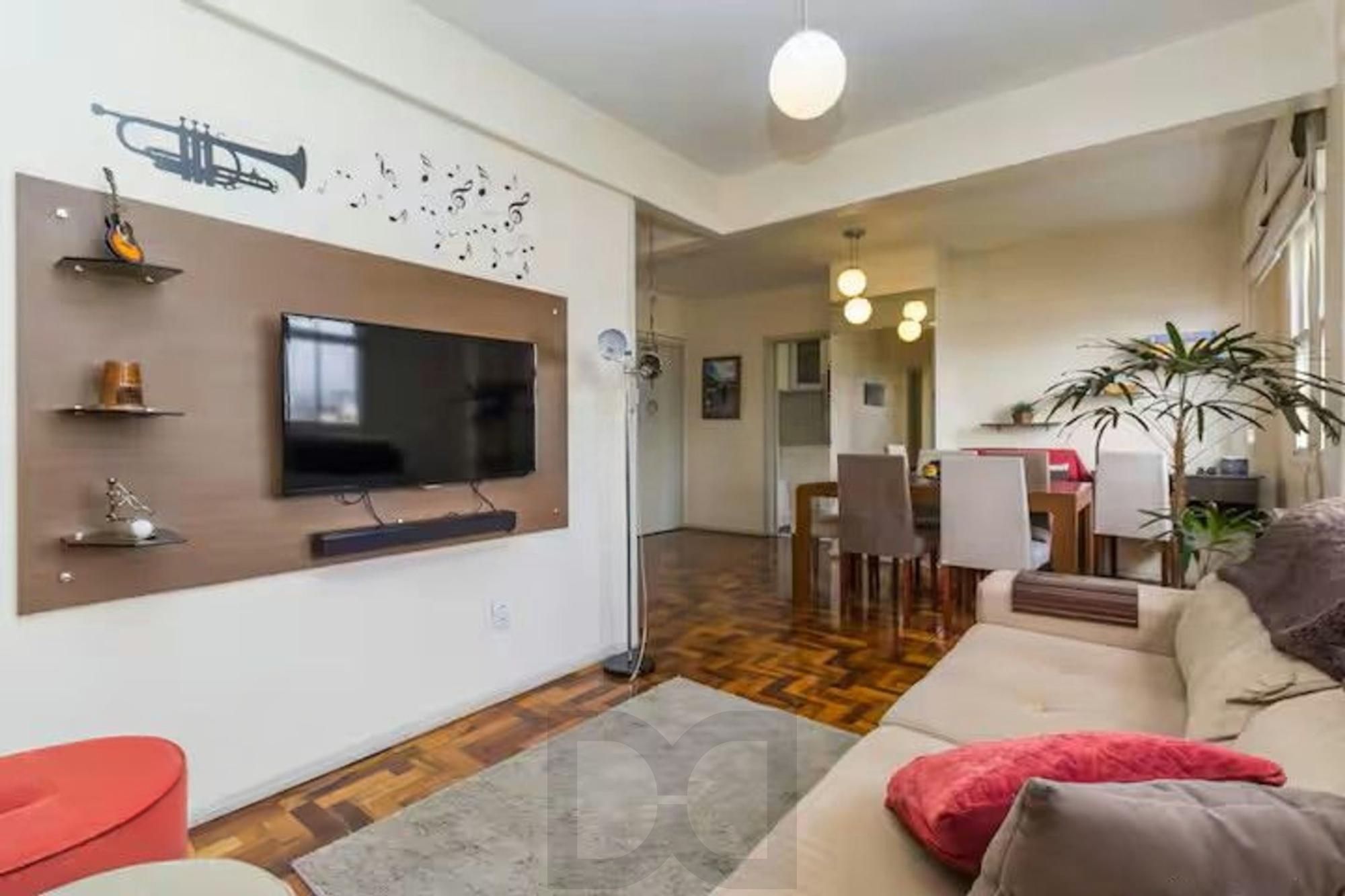 Apartamento 2 Dormitórios com Elevador à Venda na Azenha – Porto Alegre — foto 1