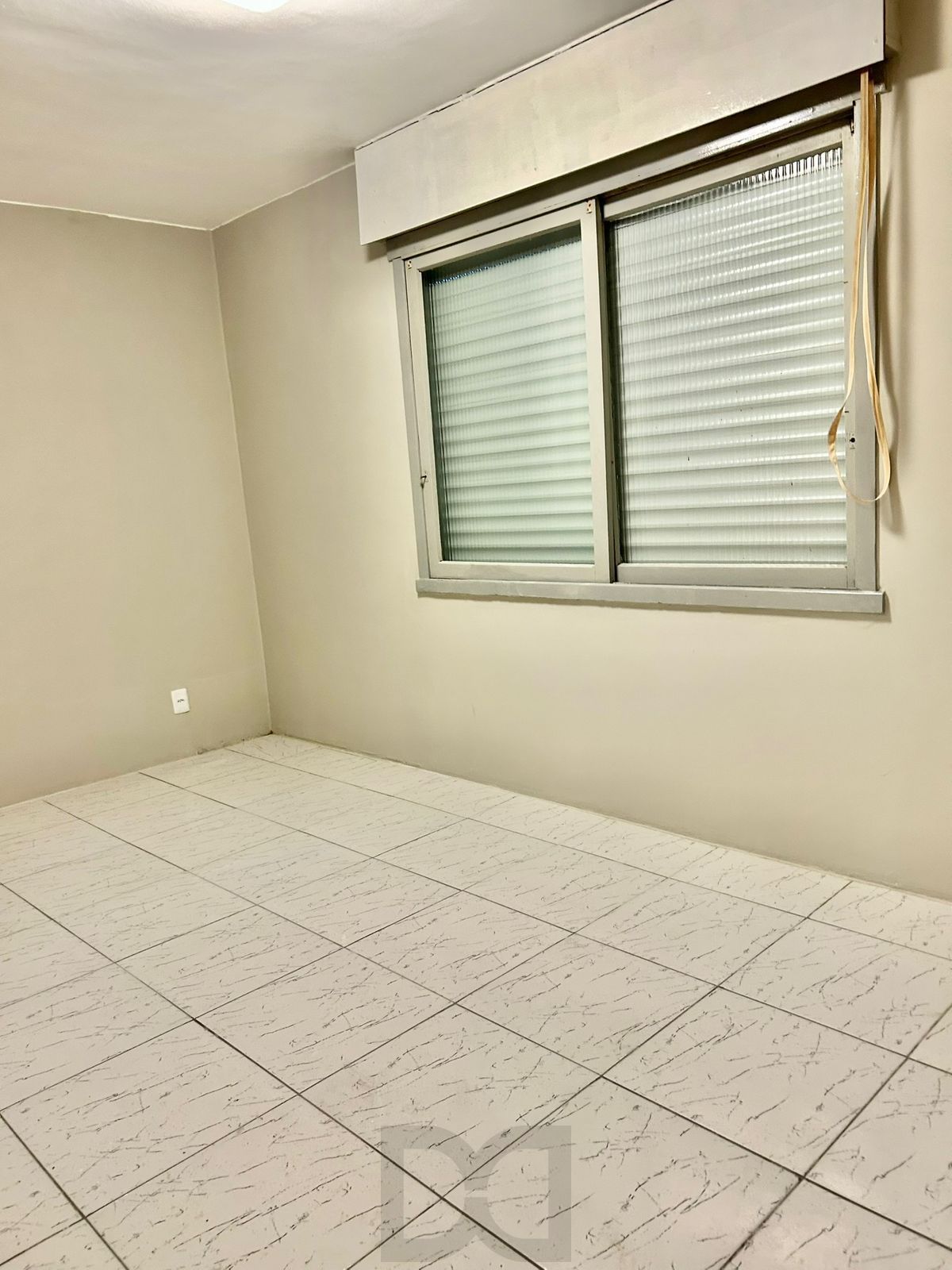 Apartamento térreo com 2 quartos e vaga de garagem no bairro Parque Dos Maias — foto 16