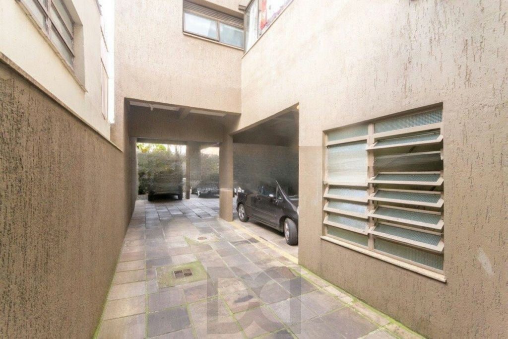 Apartamento com 1 quarto, ensolarado, portaria 24 horas Passo da Areia — foto 15