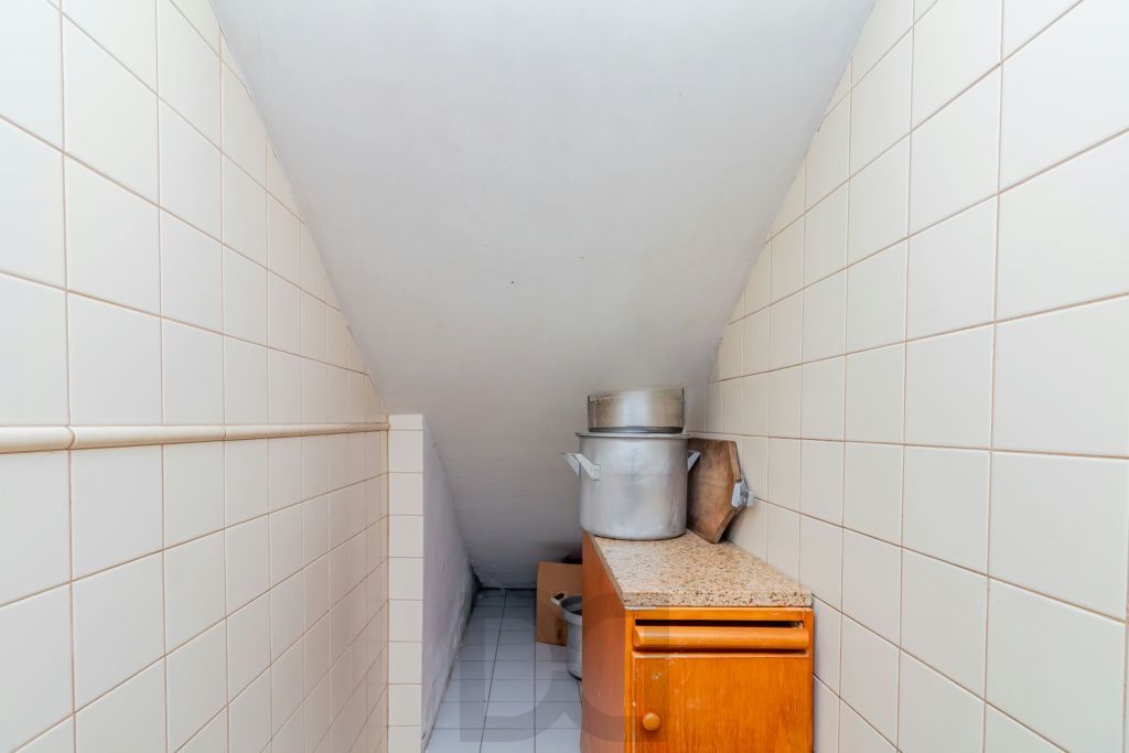 Apartamento com 3 quartos, vaga e elevador no Bairro Menino Deus — foto 34