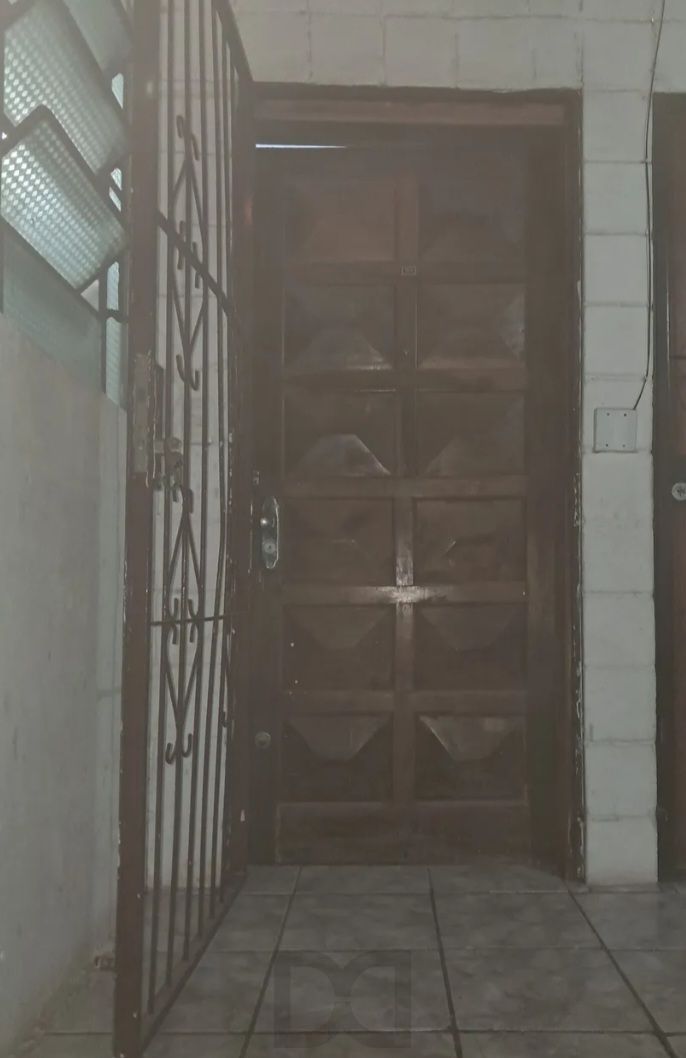Apartamento Reformado no Rubem Berta | 2 Quartos, Vaga e Escriturado — foto 4