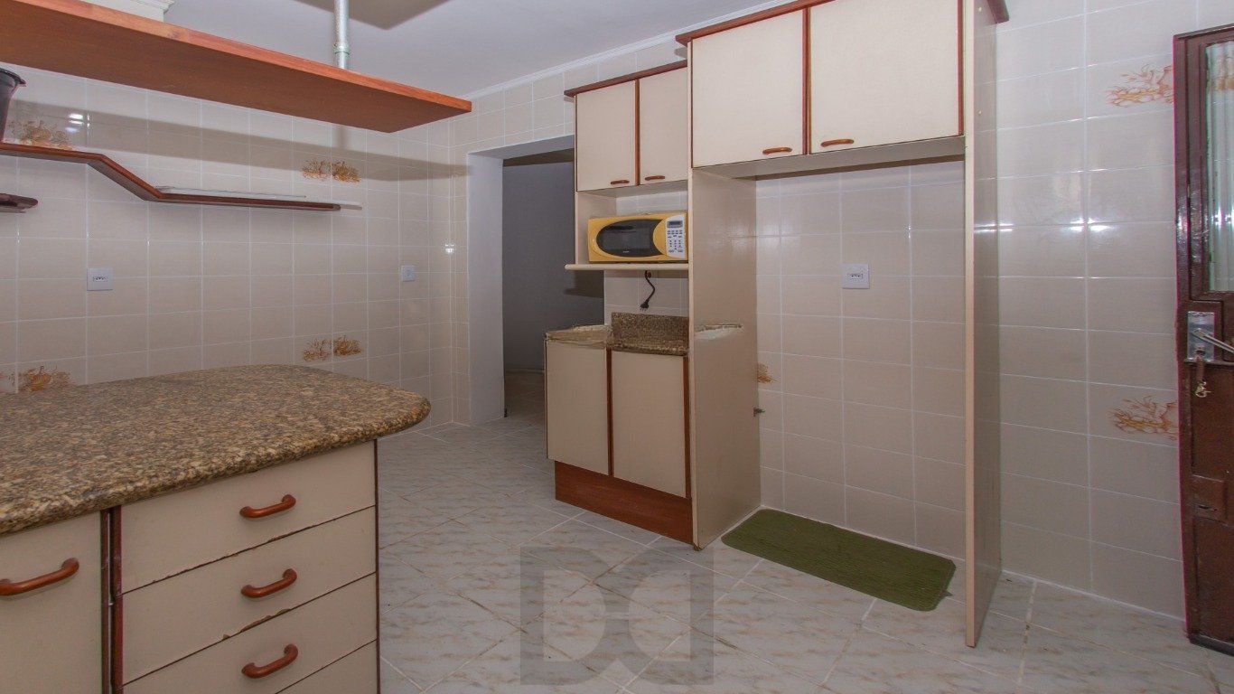 Casa 3 Dorm com Suíte e 4 Vagas no Jardim do Salso Próx PUCRS — foto 5