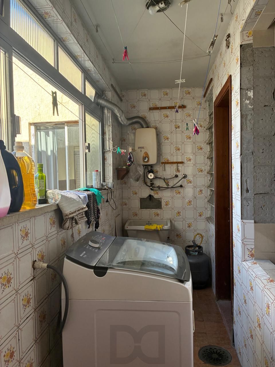 Apartamento com 2 quartos, 1dep. Empregada e sol da manha no bairro Partenon — foto 14