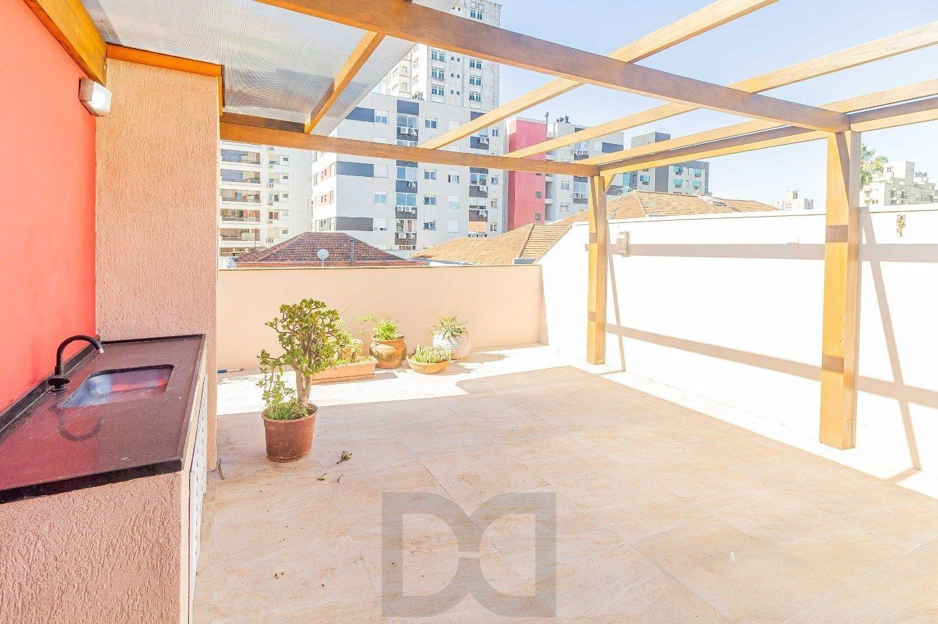 Prédio Comercial á venda com 2 salas e terraço no bairro Menino Deus — foto 26