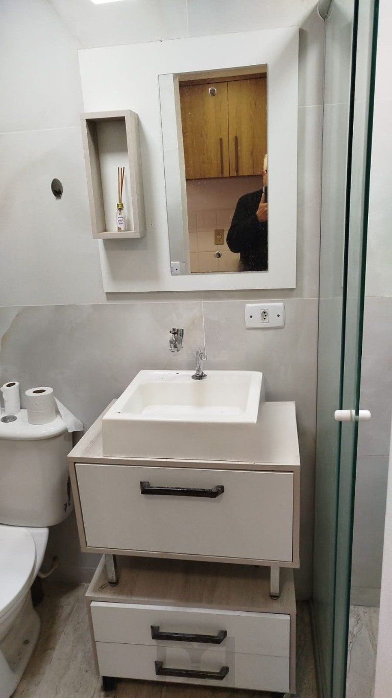 Apartamento térreo 1 quarto e semi mobiliado e portaria no bairro Rubem Berta — foto 13