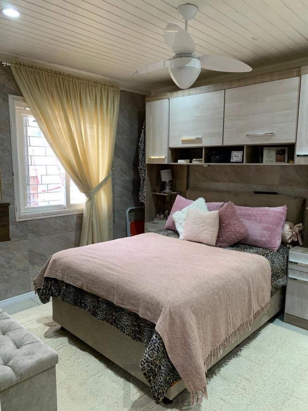 Casa de 3 dormitórios e 2 vagas no bairro Sarandi — foto 12