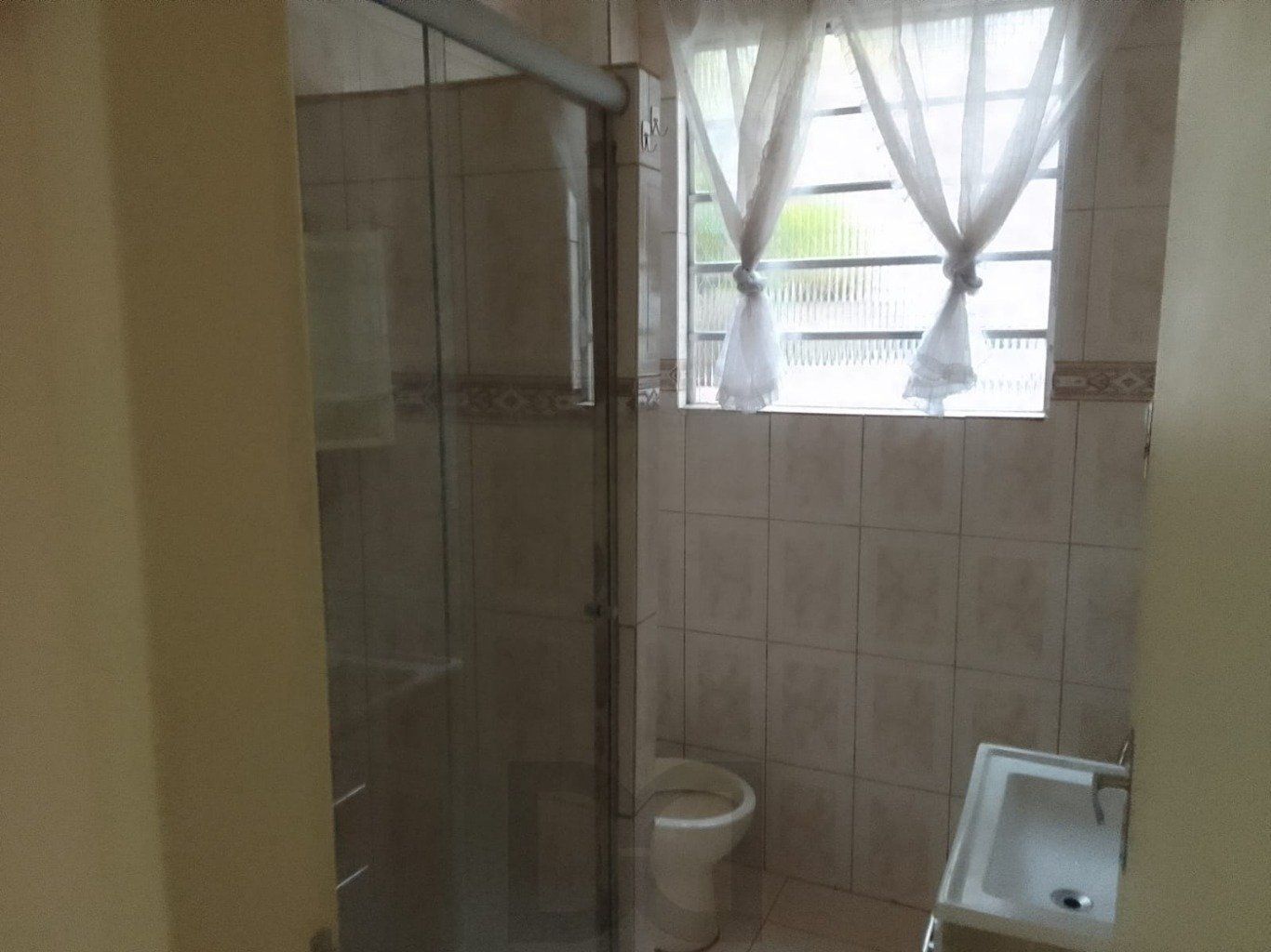 Apartamento de 2 dormitórios no Bairro petropolis em Porto Alegre. — foto 14