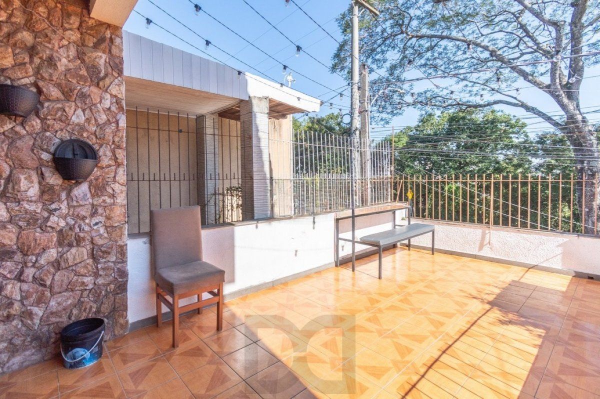 Casa com 2 quartos, 2 vaga, sacada e churrasqueira no bairro Costa e Silva — foto 29