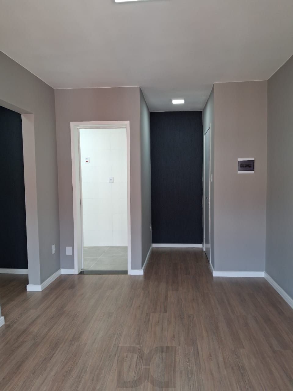 Apartamento de 1 Quarto Totalmente Reformado, Baixo Condomínio, Financiável — foto 1