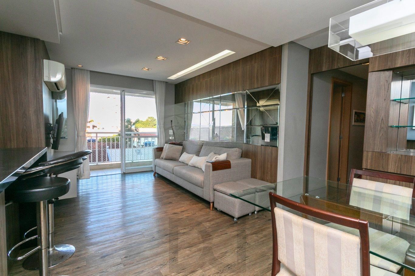 Apartamento com 3 quartos, 1 Suíte, 2 vagas e 83m² à venda em Jardim Lindóia. — foto 1
