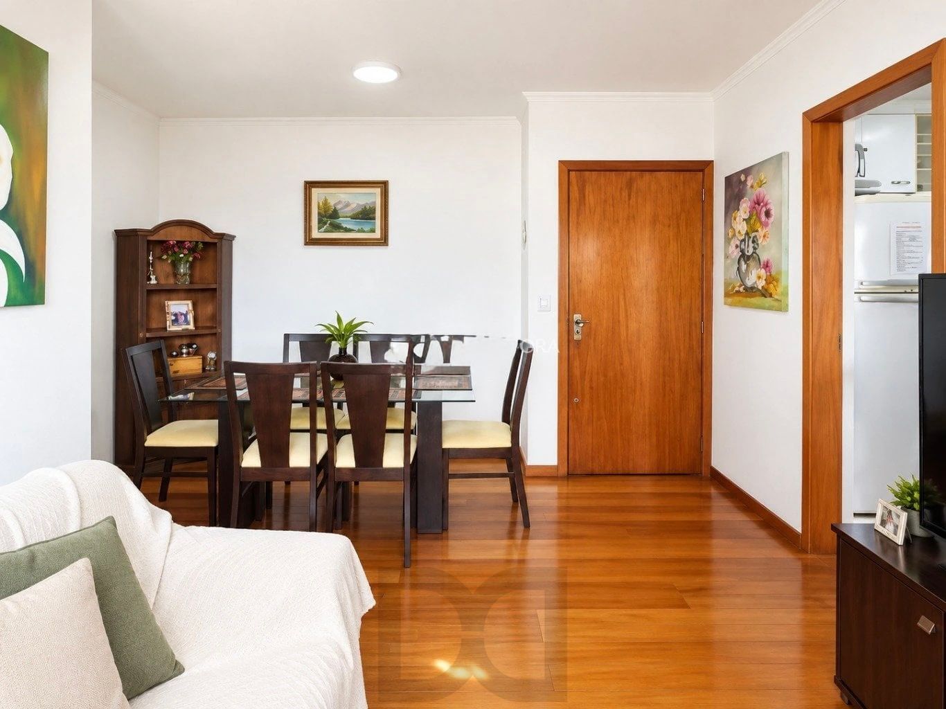 Apartamento mobiliado de 2 dormitórios com sacada churrasqueira, elevador vaga — foto 31