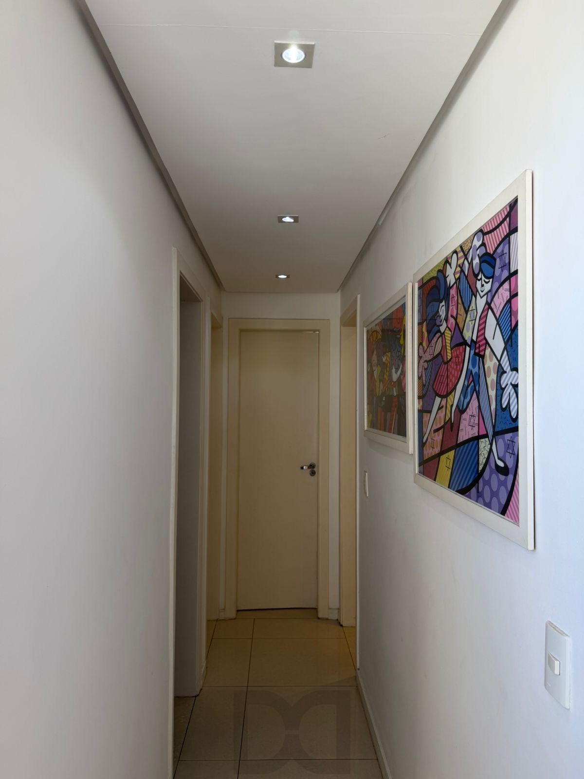 Apartamento 3 dormitórios com Suíte Semi Mobiliado com Vaga de Garagem — foto 16